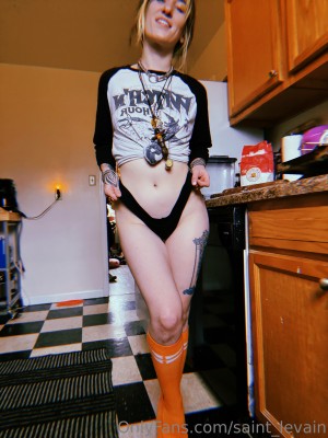 Saint Levain Photo #145