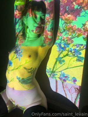 Saint Levain Photo #147