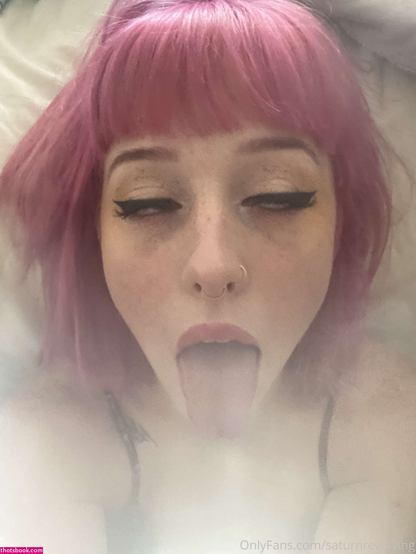 Saturnrevolving Photo #107