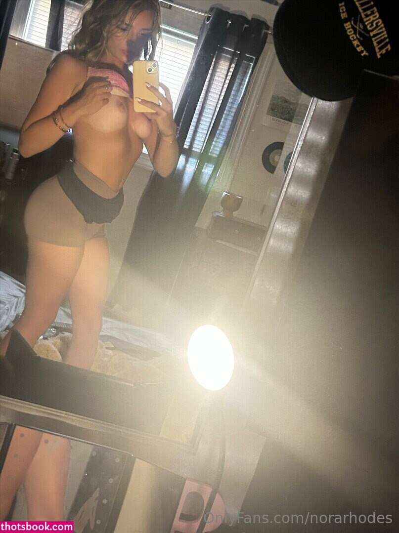 norarhodesxo Photo #17