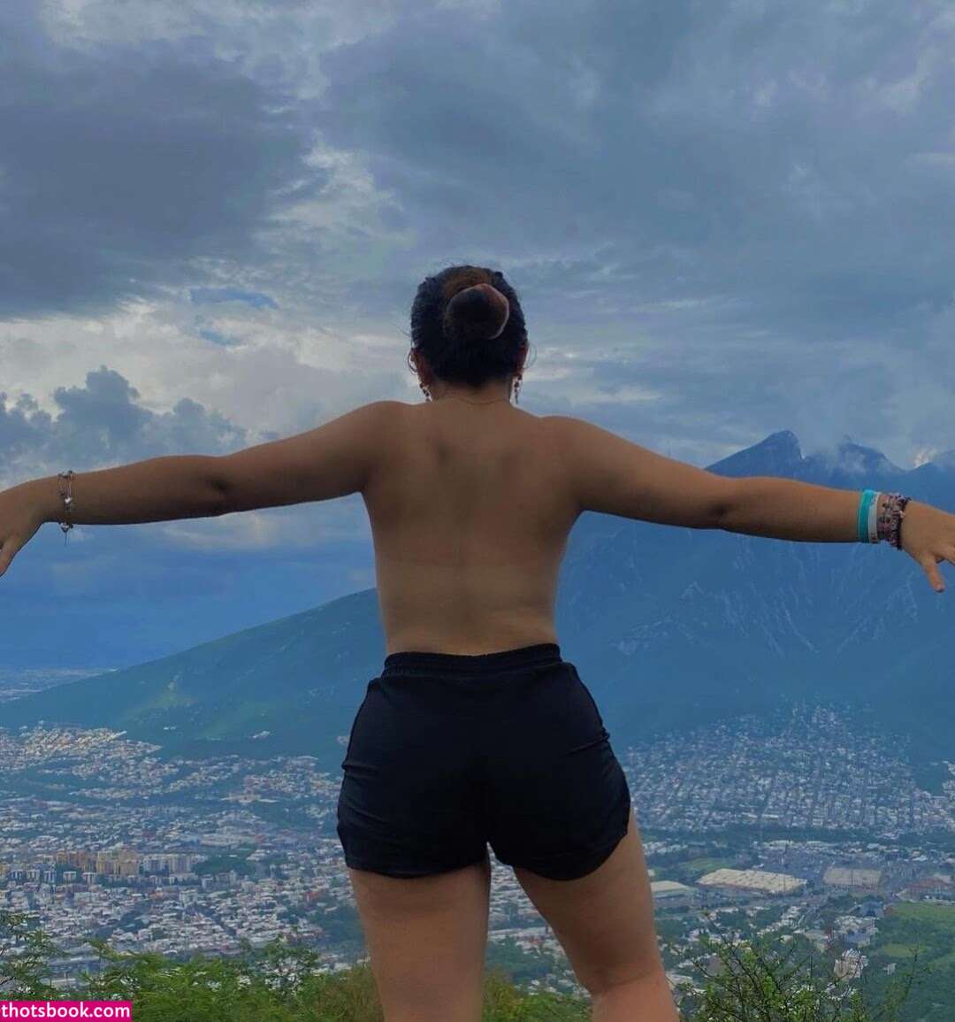 Ximena Gutierrez Photo #3