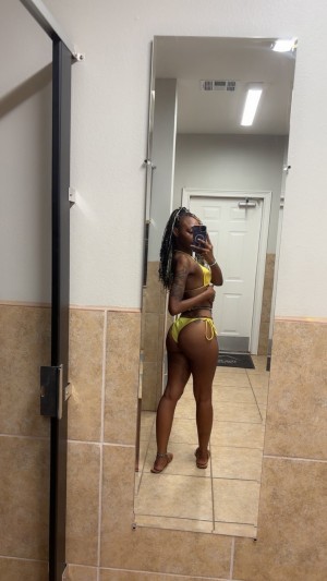 Backthatjassup Photo #25