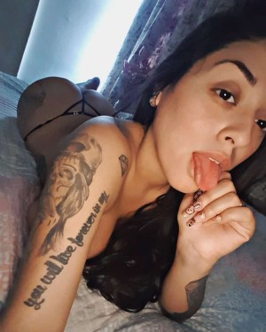 Dollyjuncoss Photo #25