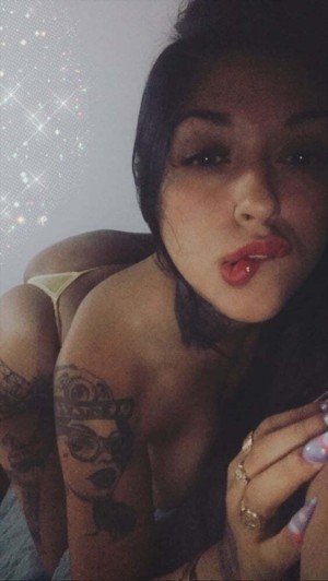 Dollyjuncoss Photo #32