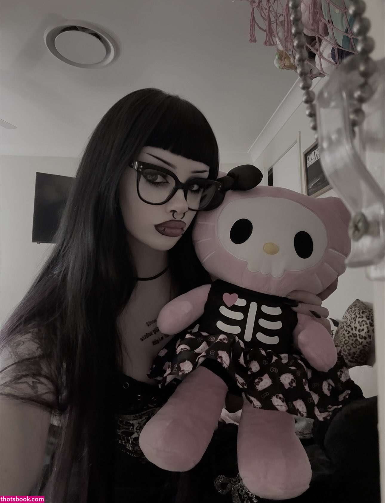 livindeadyaz Photo #26