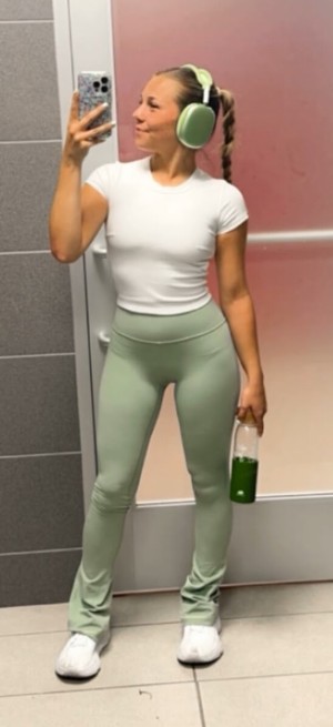 Llyssa Nichole Photo #35