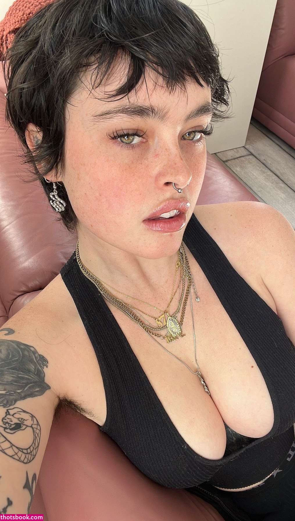 motherbimbo Photo #12