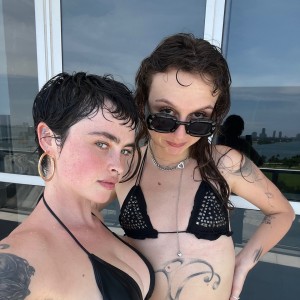 motherbimbo Photo #32