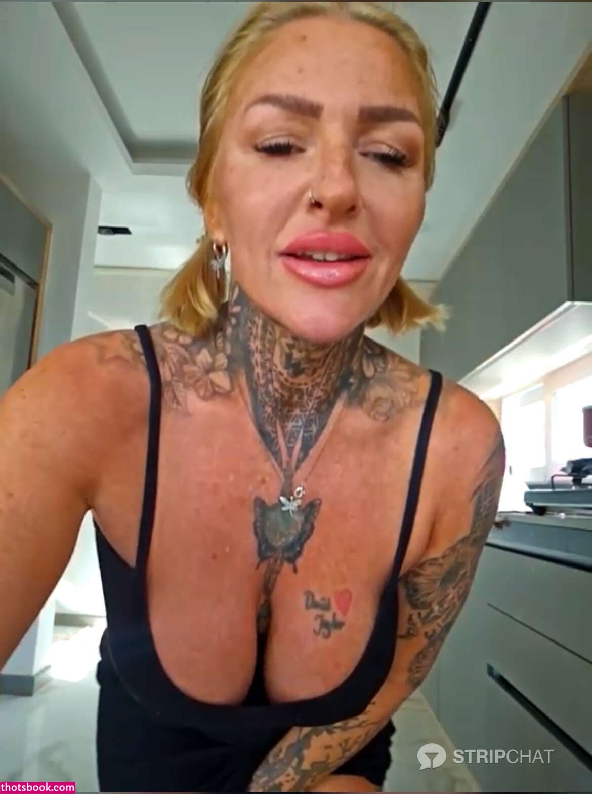 Yourmommyblair Photo #29