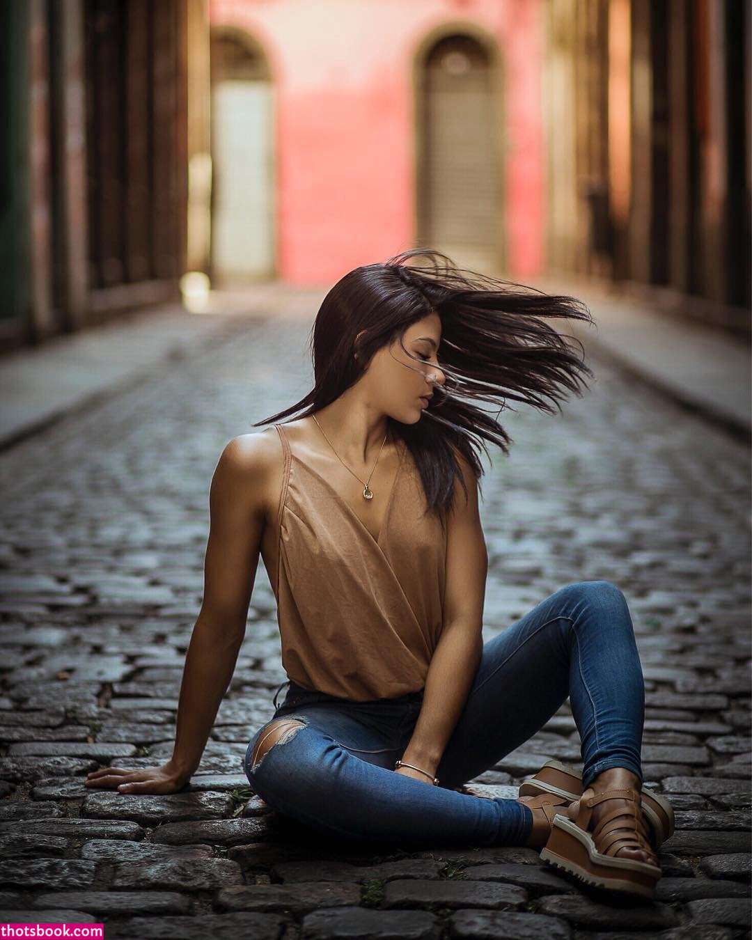 Ingrid Oliveira Photo #12