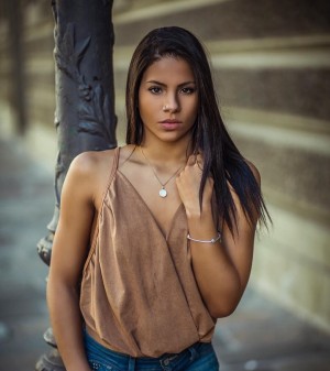 Ingrid Oliveira Photo #7