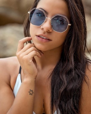 Ingrid Oliveira Photo #29