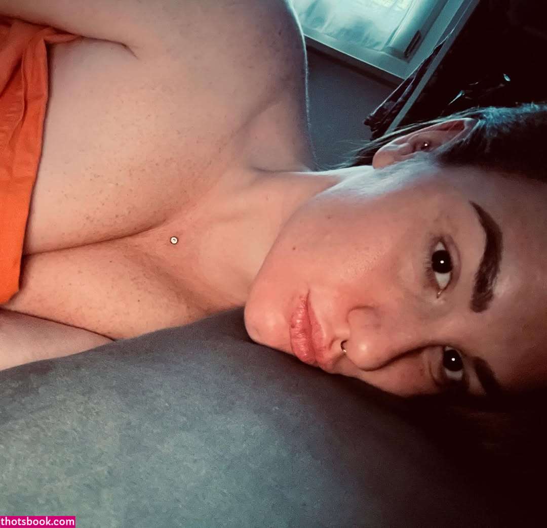 Silvia Tota Photo #29