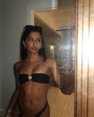 Amira Brar Photo #18