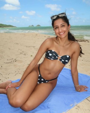 Amira Brar Photo #25