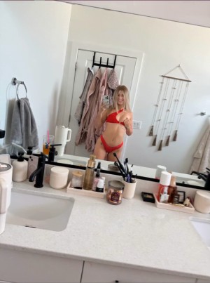 Avery Leroy Photo #20