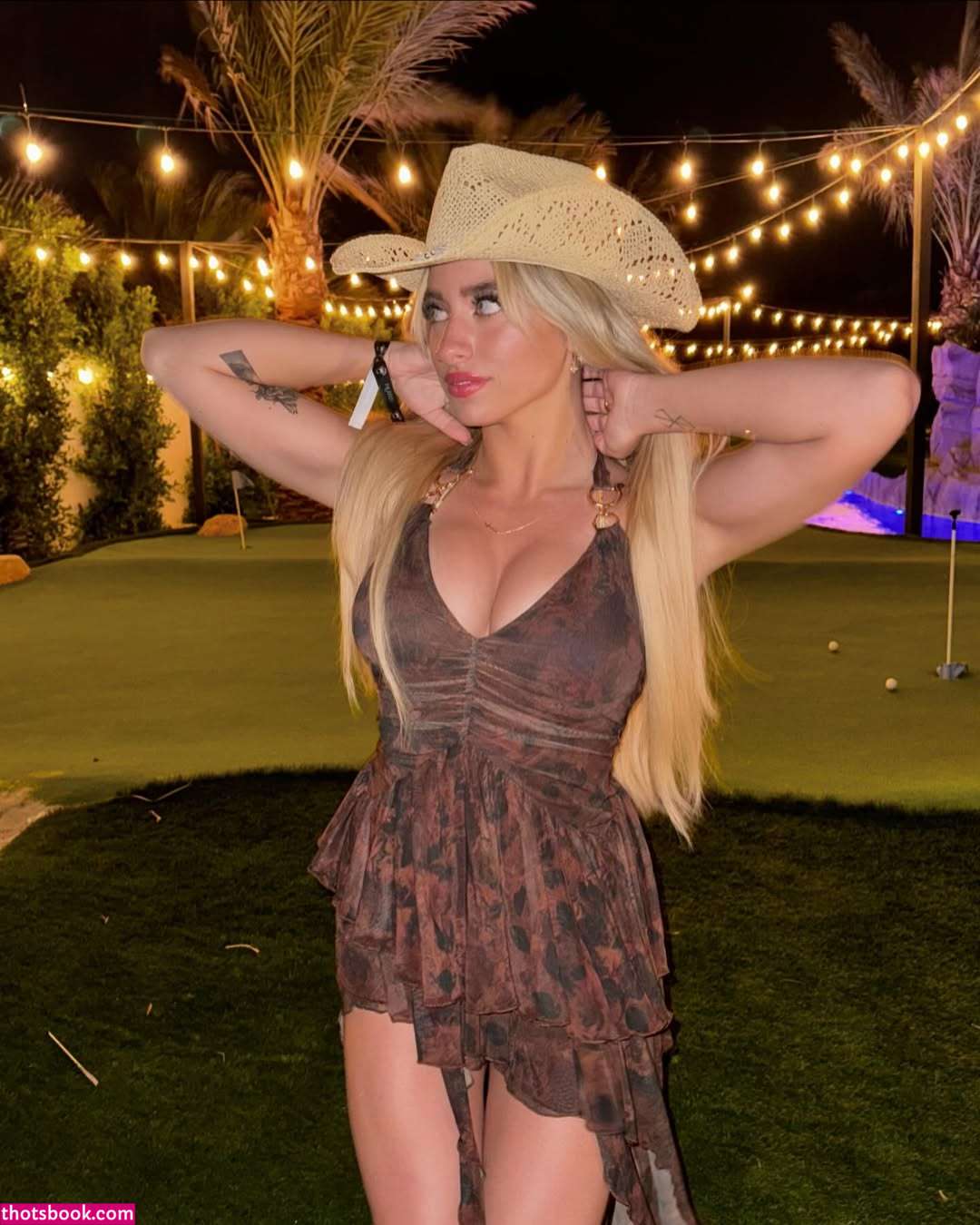 Jacqueline Laurito Photo #26