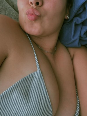 Paula Gonzalez Photo #5