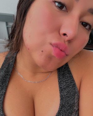 Paula Gonzalez Photo #28