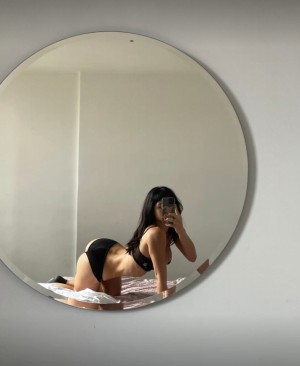 Nana Belle Photo #23