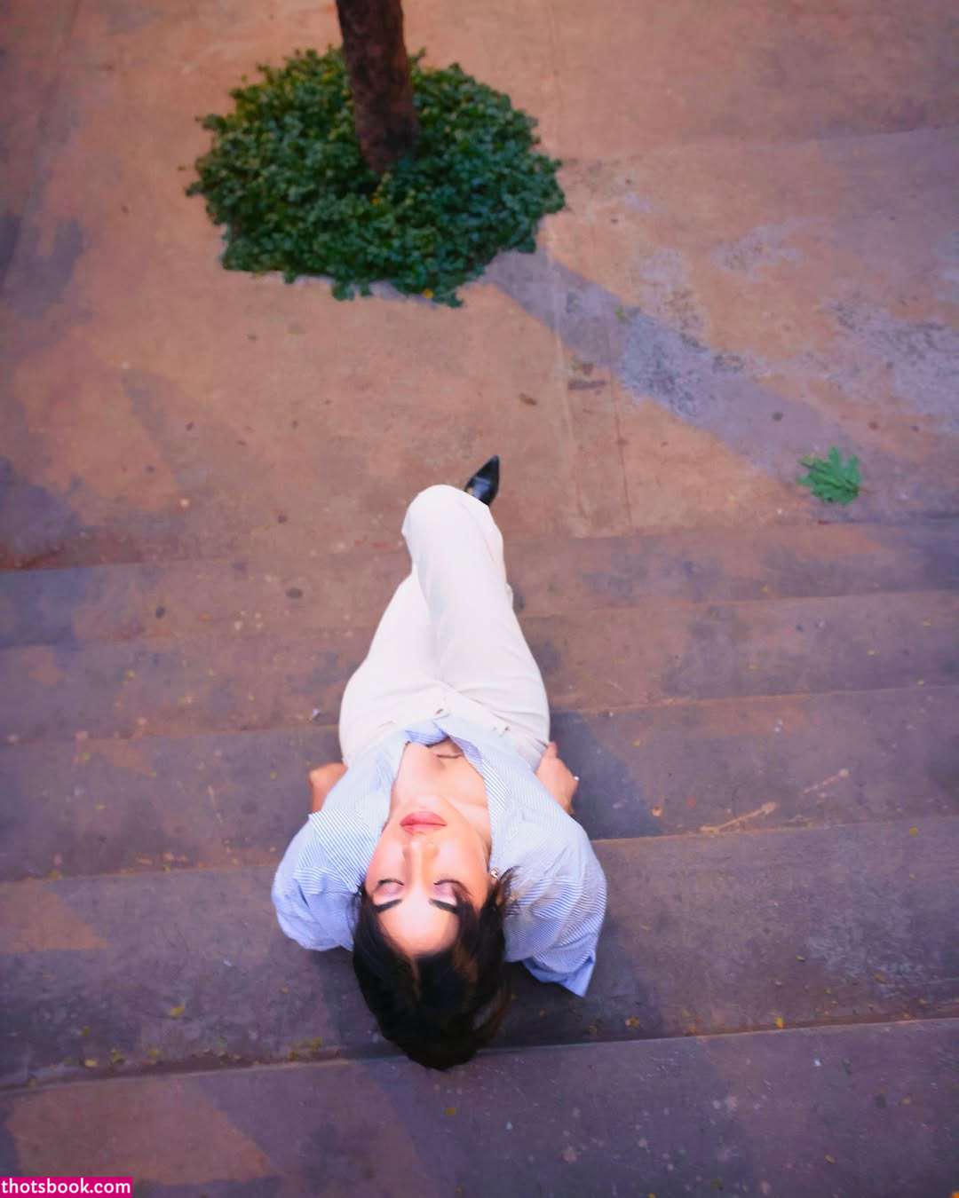 Shivani Singh Photo #42