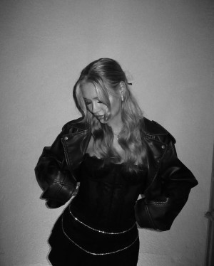 Caro Konrad Photo #17