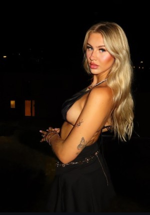 Caro Konrad Photo #19