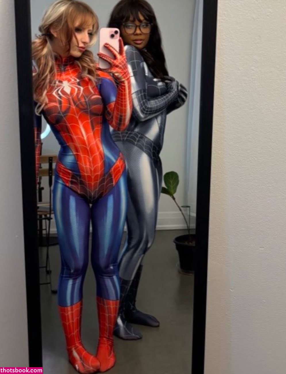 Decayingpeach Photo #19