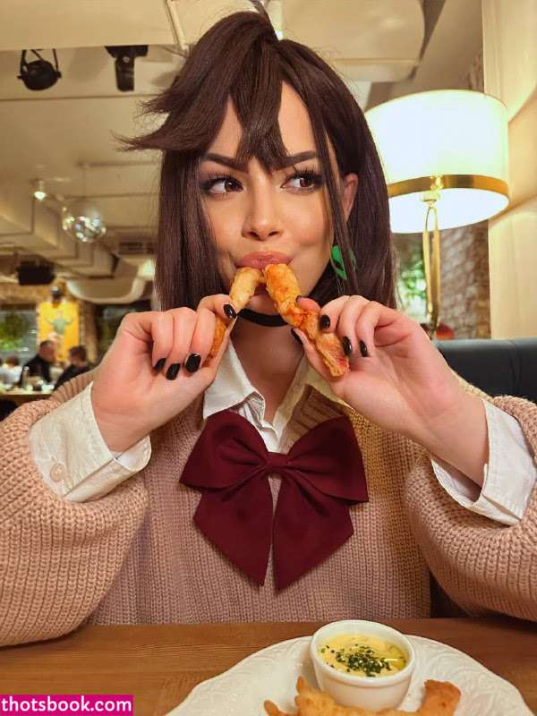 Eizzil Eltsihw Photo #3