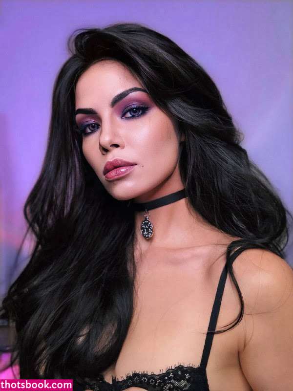 Eizzil Eltsihw Photo #20