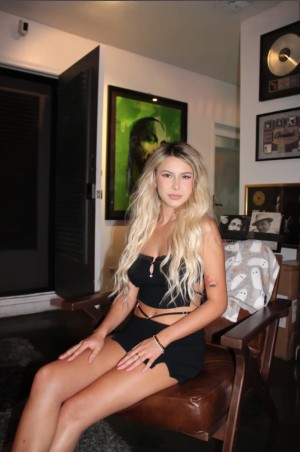 Haliey Welch Photo #1