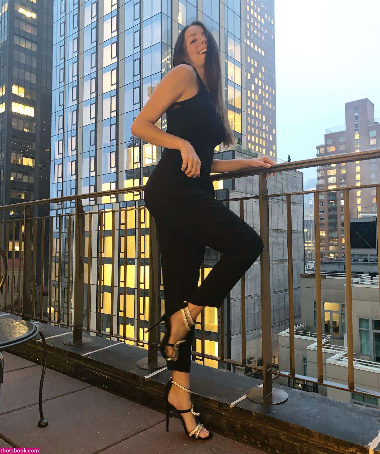 Melissa King Photo #12