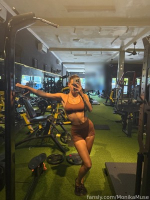 Monikamuse Photo #17