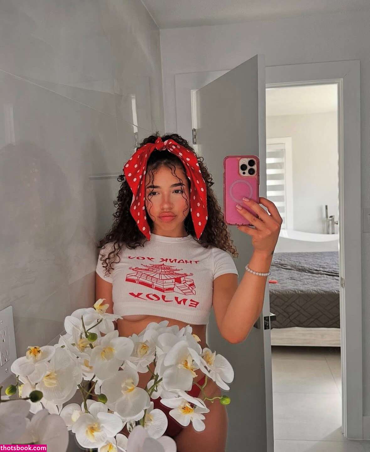 Waleskateen Photo #6