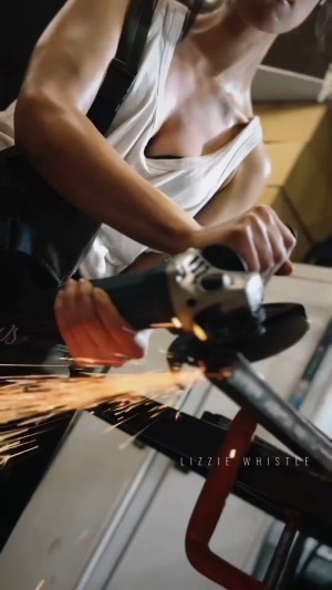 Eizzil Eltsihw Video #40