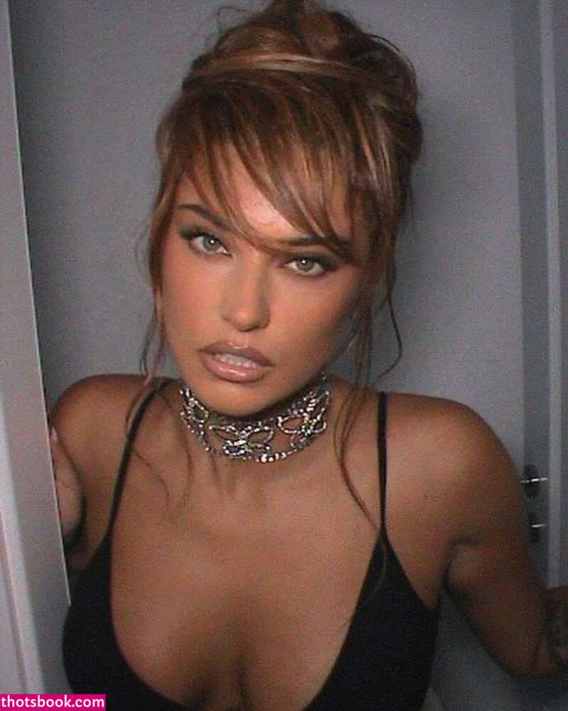 Antonia Iacobescu Photo #17