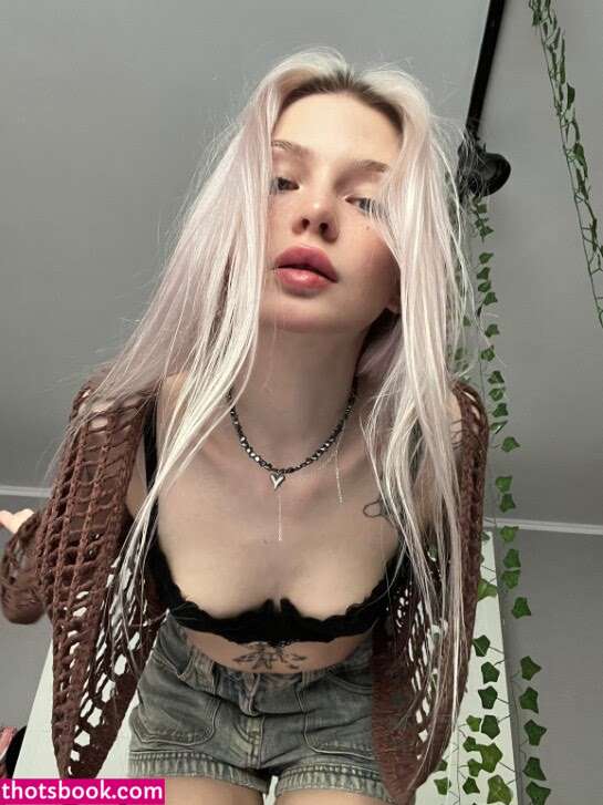 Ayovtasila Photo #22