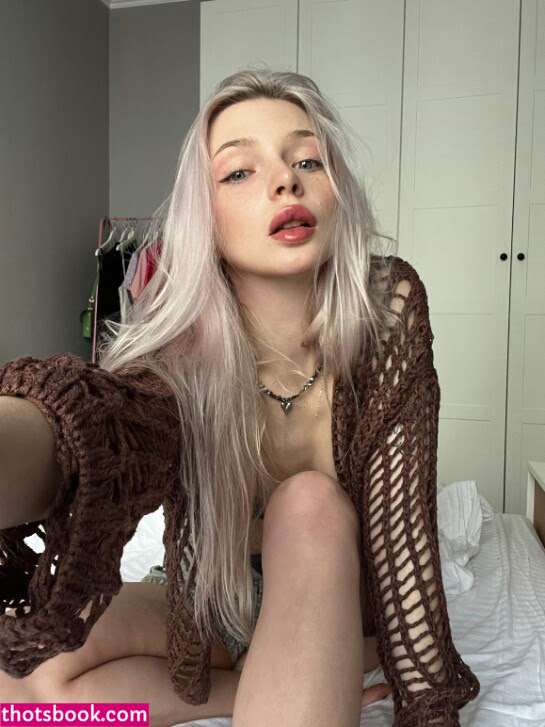 Ayovtasila Photo #27