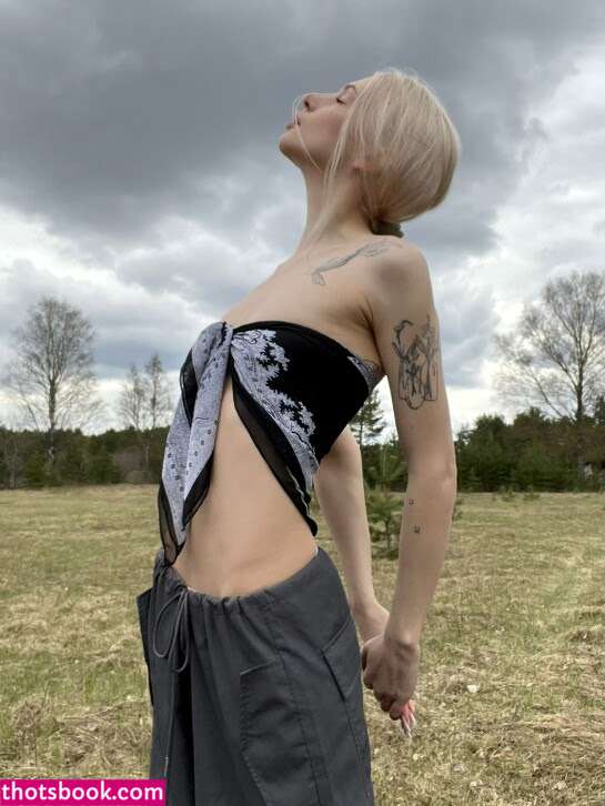 Ayovtasila Photo #30