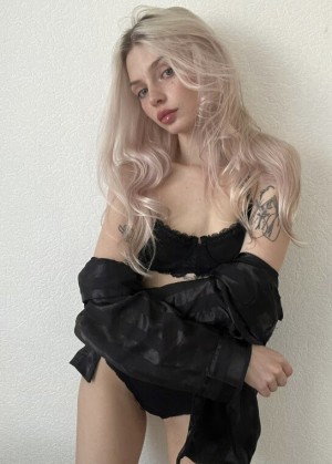 Ayovtasila Photo #36