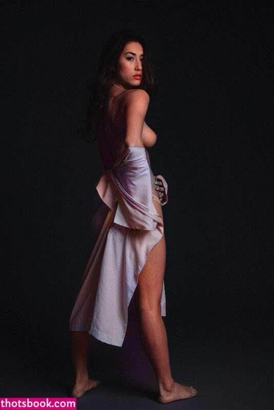 Devyn Adair Photo #3