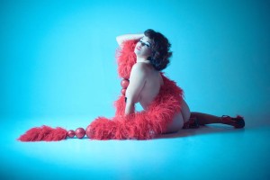 Mika Romantic Photo #4