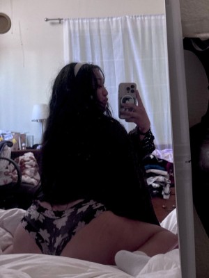 nvrcissistic Photo #22