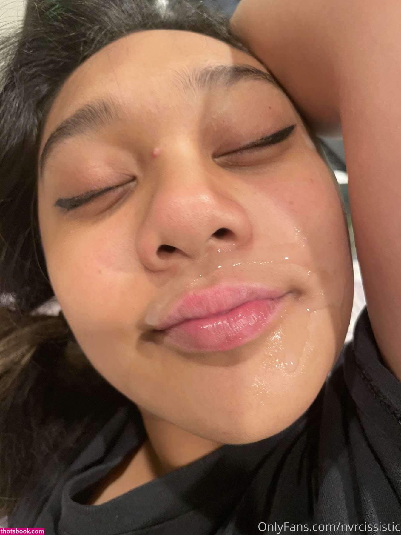 nvrcissistic Photo #36