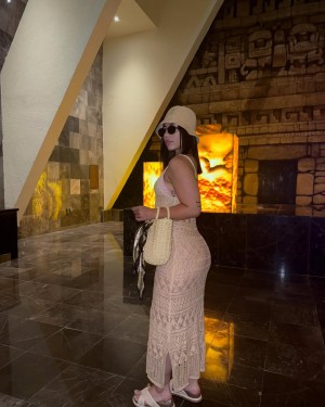 Sam Lewins Photo #16