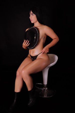 Sam Lewins Photo #63