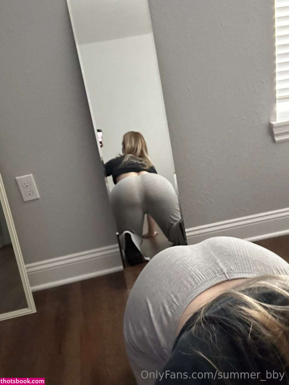 Summerroselive Photo #7