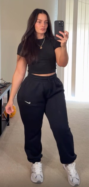 Veramelia Nieckula Photo #14