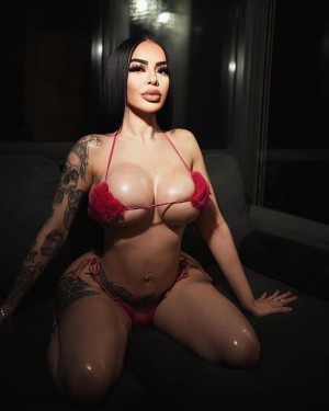 Yellaadoll Photo #26