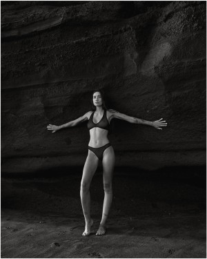 Diamond April Photo #33